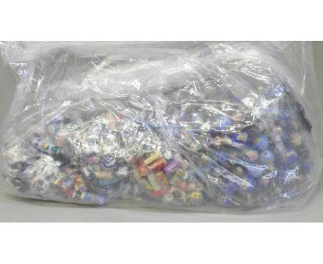 900 vintage style mixed porcelain beads 