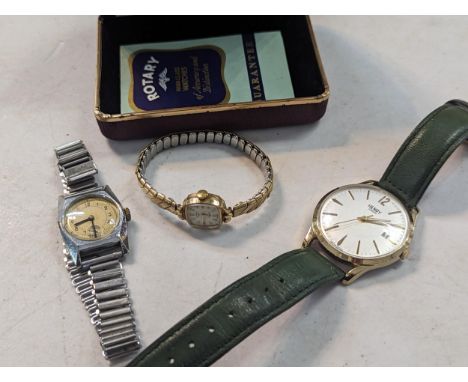 A vintage 9ct gold cased ladies Rotary wristwatch, together with a 1930s/40s boy's wristwatch and a later Henry London wristw