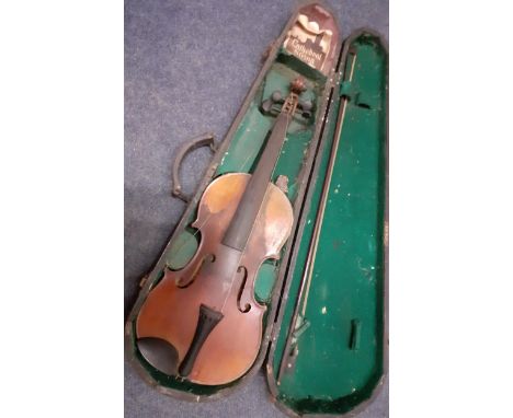 A reproduction copy of an Antonius Stradivarius Cremohenlis Facielat violin of the year 1721 A/F with bow and case A/F. 