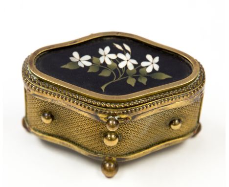 A gilt metal serpentine trinket box, c.1880, inset Italian pietra dura lid decorated with a white flower, width 7cm