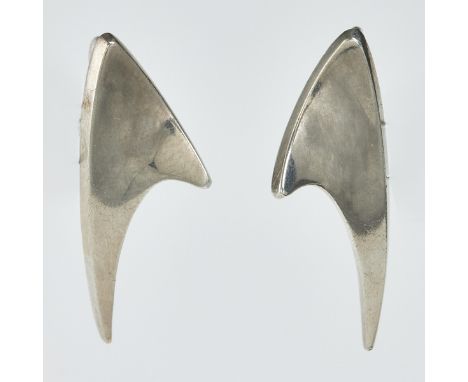 Paar Design-OhrringeFa. Bent Knudsen, Dänemark. Design/Entwurf: Bent Knudsen (1924-1997). Kolding, 1960er Jahre. Modell: "Sha