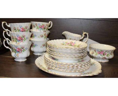 ROYAL ALBERT 'MOSS ROSE' TEA SET
6 cups, saucers and side plates with a cake tray