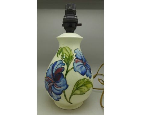 A Moorcroft table lamp base, 19cm