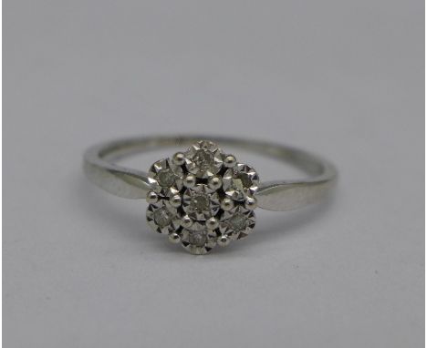 A 9ct white gold and diamond flower cluster ring, 1.2g, K