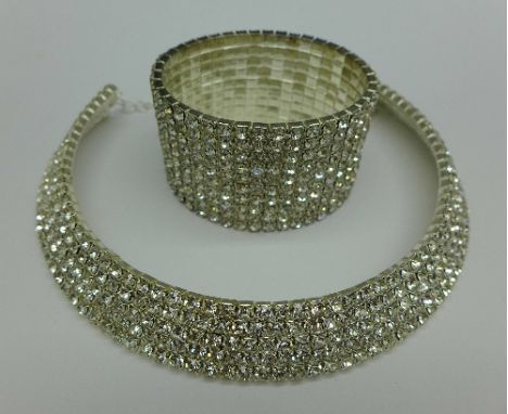 A paste bangle and necklet
