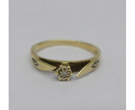 A 9ct gold and diamond ring, 1.4g, K