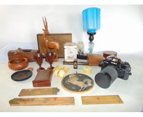 A small miscellaneous collection to include carved timber figures of animals, bowls, boxes, etc together with a Minolta camer