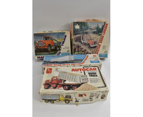 Ertl Model Kits -  a 1/25 scale Blue Print Model Kit, International Paystar 5000 Logger Wagon, No 8014, dated May 19 1977;  o