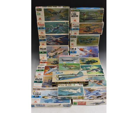 Model Kits - Hasegawa, 1/72 scale Aircraft kits inc JS-088 T-34A Mentor, JS-028 Hawker Siddeley Harrier, JS-065 Bell UH-1D Ir