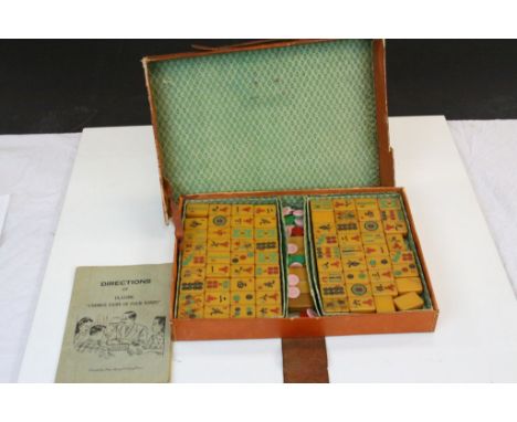 Vintage cased Mah Jong game with early plastic pieces plus instructions, case approx 32 x 23 x 4.5cm
