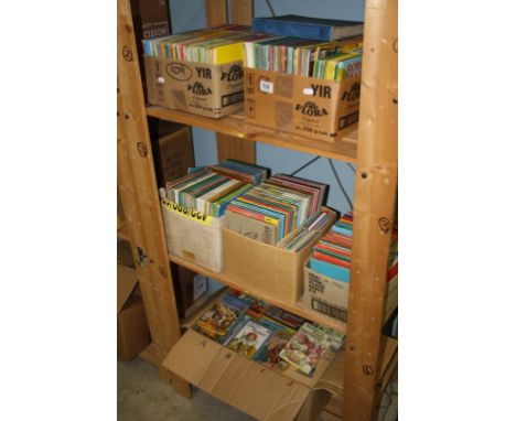 Large quantity of approx. 700 Ladybird books featuring Robin Hood, Thomas the Tank Engine, Out in the Sun, Come to France, Th