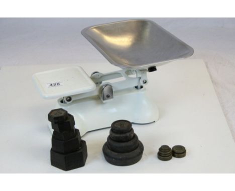 Set of Vintage ' Fereday ' White Enamel Weighing Scales with Stainless Steel Tray and Various Weights