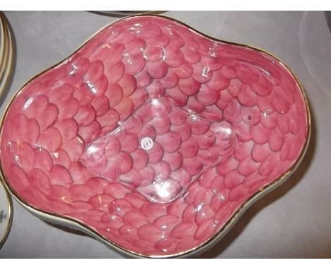 A Maling lustre ceramic bowl