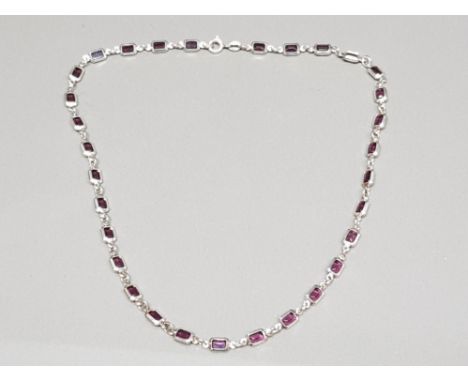 925 silver necklace set with 31 Amethyst stones, 10.3g gross