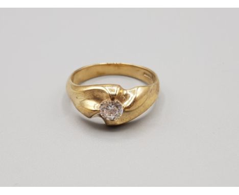 Gents 9ct yellow gold solid cubic zirconia ring 10size s 4.7g gross