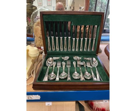 Canteen George Butler silver plated cutlery