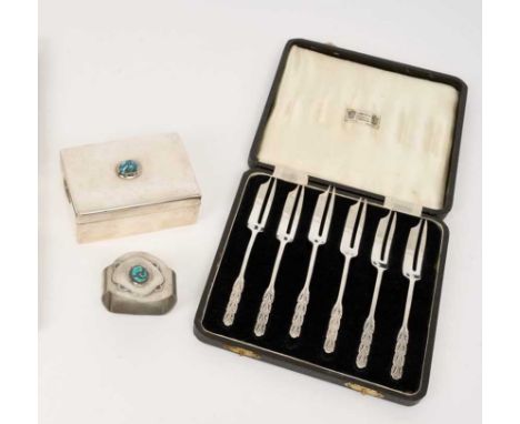 Liberty &amp; Co cased set of silver cake forks (Birmingham 1913), Edwardian Liberty &amp; Co silver box with turquoise stone