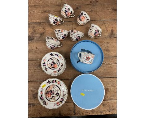 Mason's Mandarin pattern six-person tea and coffee set, including four larger cups, two smaller cups, six saucers and six sid