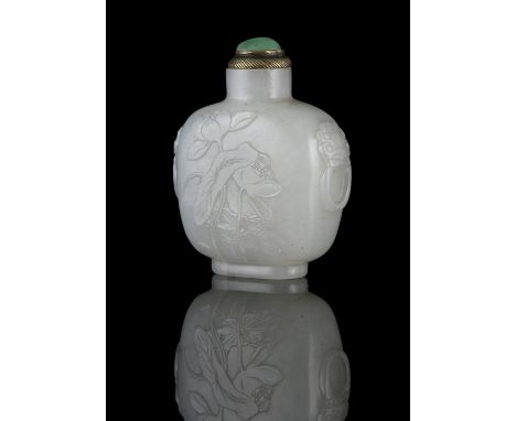 PROPERTIES FROM A FRENCH COLLECTOR OF JADE CARVINGS AND SNUFFBOTTLES  A WHITE JADE ‘LOTUS POND’ SNUFF BOTTLE CHINA, POSSIBLY 