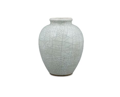 A GUAN OR GEYAO CRACKLED WARE TYPE EGG-SHAPED VASE  CHINA, LATE QING DYNASTY TO REPUBLIC / MINGUO PERIOD Thickly potted, rest