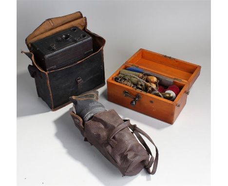 Electro therapy shock machine, together with a camera and a mask, (3)
