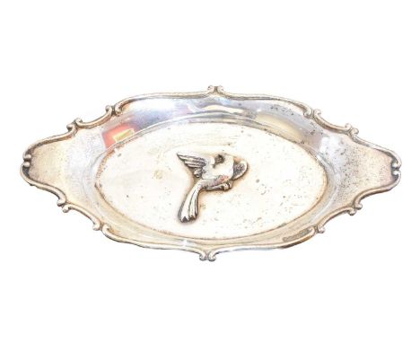 An Edward VII silver pin dish, hallmarks for Charles Cooke, Chester, 1903, gross weight 2.11ozt.Condition report: Overall con