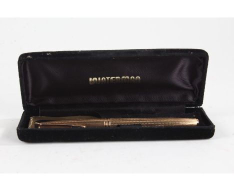 Waterman 18 carat gold fountain pen, with engine turned case