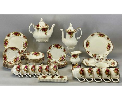 ROYAL ALBERT OLD COUNTRY ROSES TEA & COFFEE SERVICE, incl. teapot and coffee pot, approx. 45 piecesProvenance: private collec