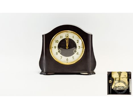 Smiths 1930's Bakelite Mantel Clock with 8 Day Striking Movement, Strikes on 1/2 and Hour and on a Gong. 7.5 Inches High. 