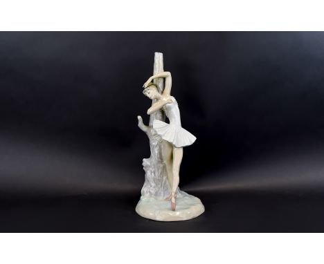 Lladro Ballerina Design Figural Lamp Base Attractive lamp base featuring female ballerina posing against a tree trunk. Height