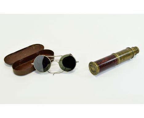 World War I Brass Pocket Battlefield Trench Telescope Extending 4 drawer telescope in excellent condition, plus a pair of avi
