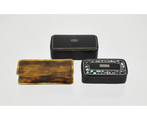 A Small Collection of Georgian Lidded Snuff Boxes ( 3 ) In Total. Comprises 1/ Tortoiseshell Hinged Snuff Box. 3.25 Inches wi