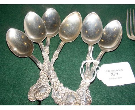 The matching set of six sterling silver teaspoons - 4oz  