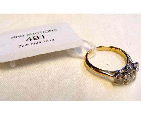 An 18ct yellow gold three stone diamond ring - 1.5ct total - Size L CONDITION REPORTas per images