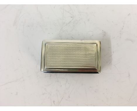 A Georgian silver snuff box with with marks for Birmingham.&nbsp;On line viewing and bidding only.&nbsp;No in person collecti