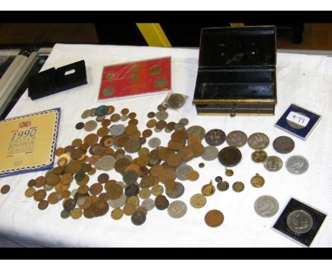 Various collectable coinage, including silver crowns 1889 and other 
