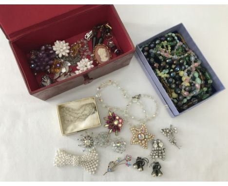 2 boxes of vintage costume jewellery. To include diamante and aurora borealis. 