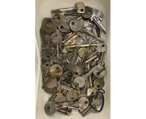 A quantity of 83 vintage brass keys dating from the 1950's & 60's. To fit classic cars, household & industrial locks. 