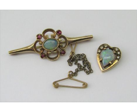 Antique style 9ct opal and diamond heart shaped pendant and a further 9ct opal and pink spinel bar brooch of quatrefoil form,