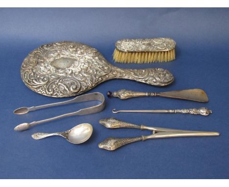 Mixed collection of silver comprising dressing set items to include a silver backed mirror and brush, together with glove str