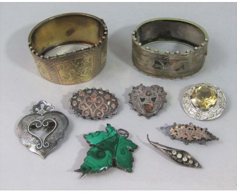 Collection of good quality antique and later silver costume jewellery, to include an Aesthetic Movement hinged cuff bangle wi