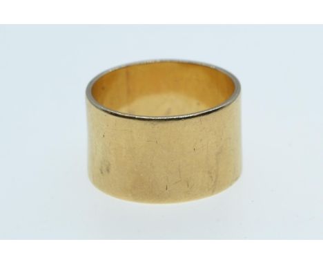 Yellow metal wide band ring, tests positive for 9ct gold, size R, 7.79 grams 