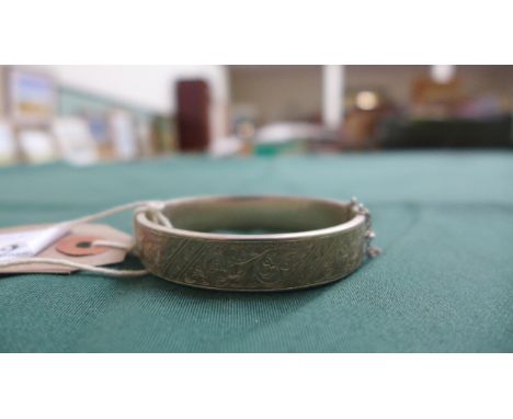 Silver bangle (Birmingham 1931)
