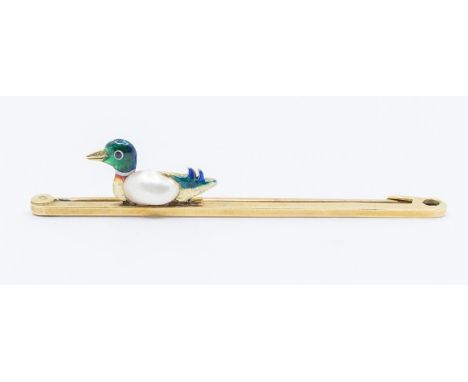 An Edwardian enamel and pearl 15ct gold brooch, comprising a duck with a baroque pearl body with enamel decoration, on a gold