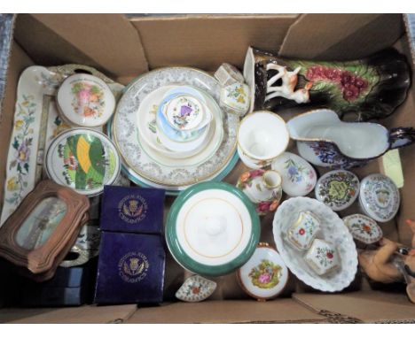 A box containing a mixed lot of ceramics by Royal Doulton, Royal Albert Old Country Roses, Royal Worcester and similar to inc