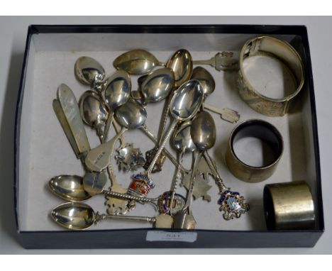 BOX CONTAINING MISC SILVER WARE, SPOONS, NAPKIN RINGS, BANGLE ETC     