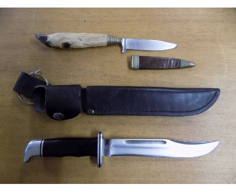 *Hunting Knife. German hunting knife,  the 9cm steel blade by Othello, Solingen, with deer hoof grip, 24cm long overall, in i