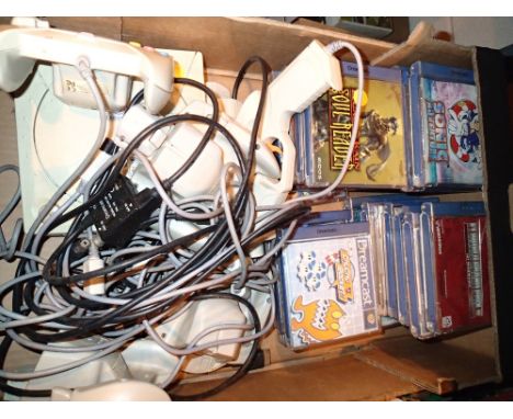 Sega Dreamcast console, games and controllers CONDITION REPORT: Postage to UK address = £21 + VAT
