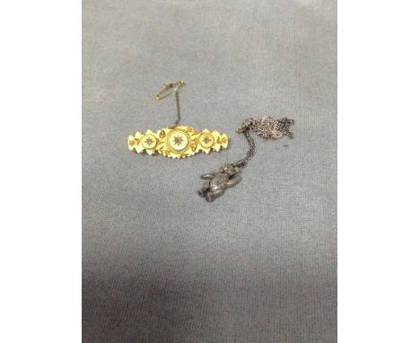 VICTORIAN GOLD AND DIAMOND SET BROOCH along with a silver articulated cat pendant on chain (2) 