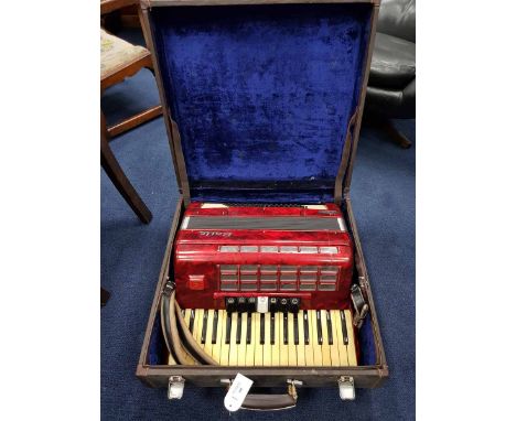 BAILE ACCORDION IN CASE